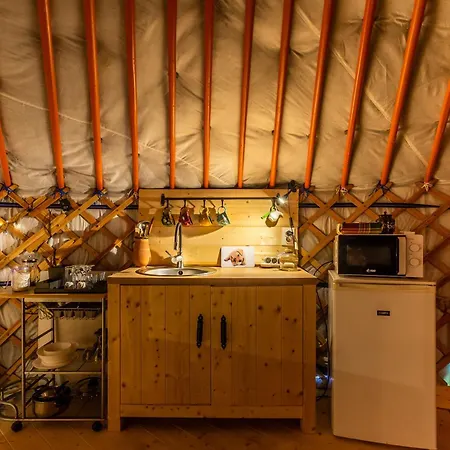 Dream By The Stream In A Yurt - Happy דירה